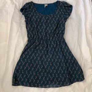 NORDSTROM DRESS WITH POCKETS medium